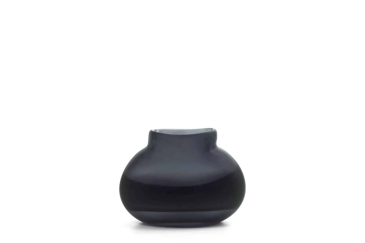 GFH_CIRCE_vase_CIR.DOA.AXX_2019_01.jpg