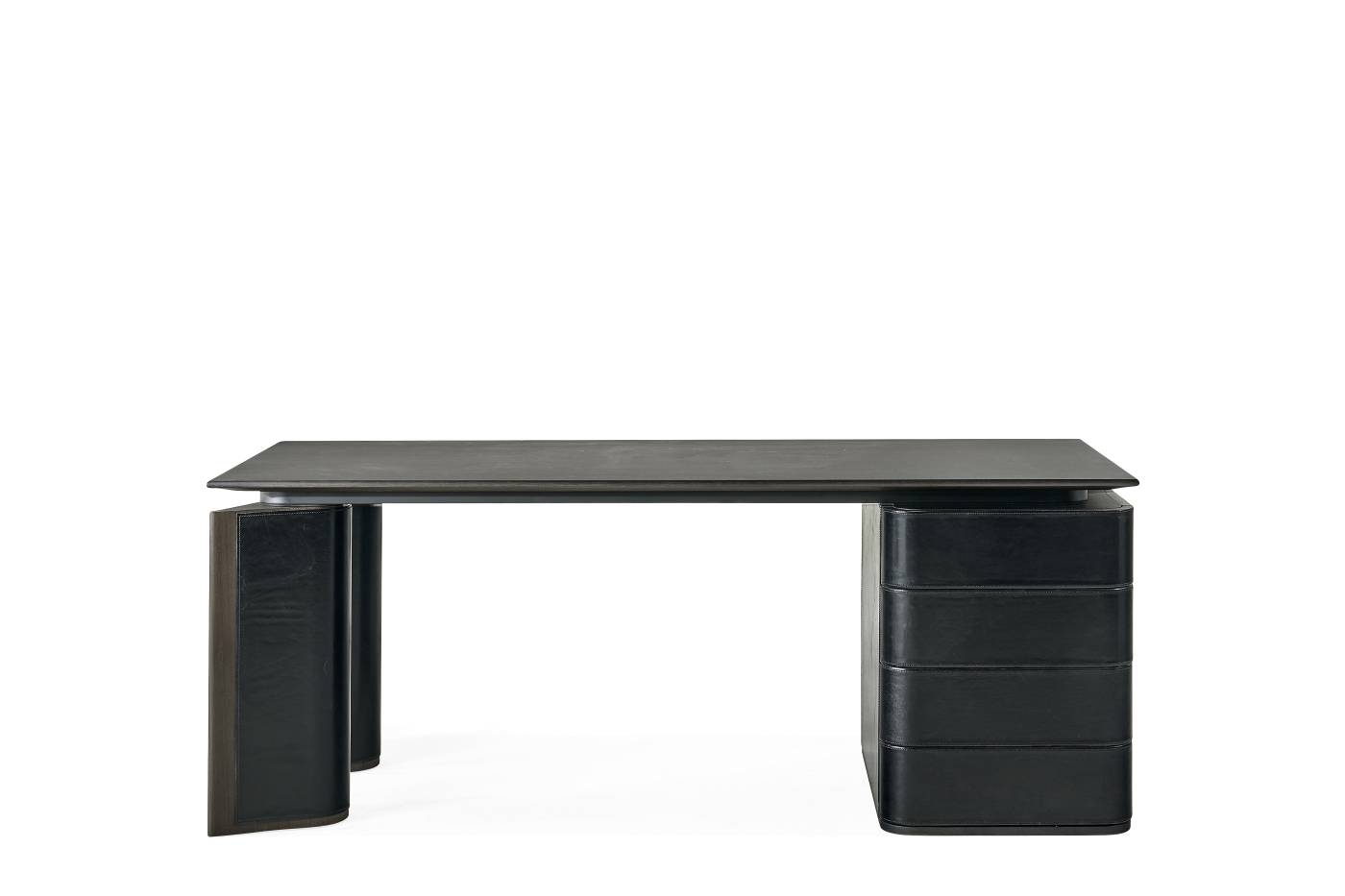 GFH_DAVOS_writing-desk_F.DAV.411.A1S_2025_01.jpg