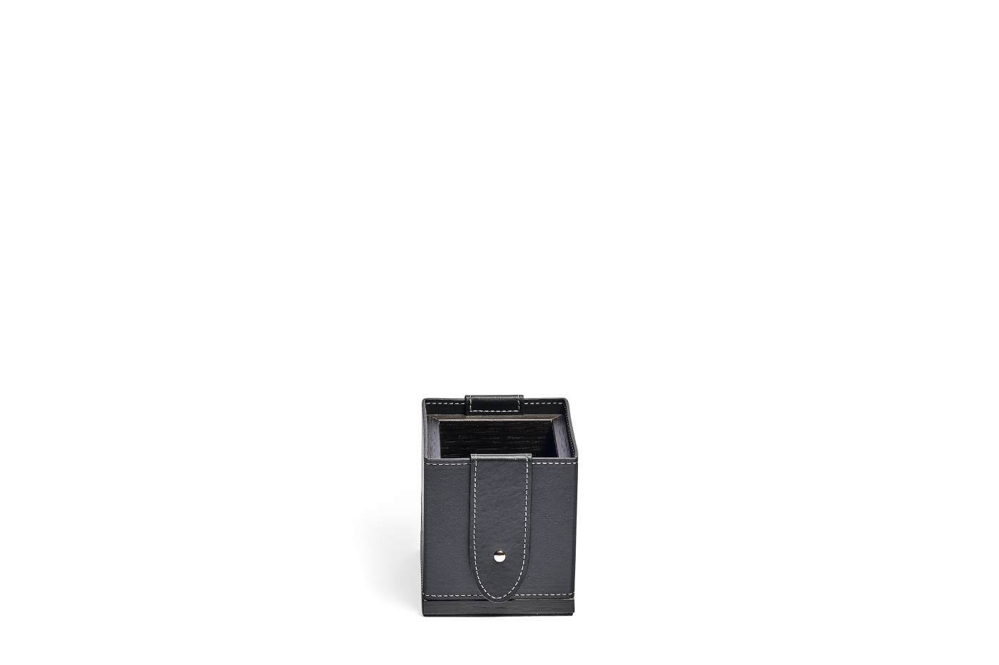 GFH_BADEN_pen-holder_F.BAE.HAB.AXX_2025_01.jpg