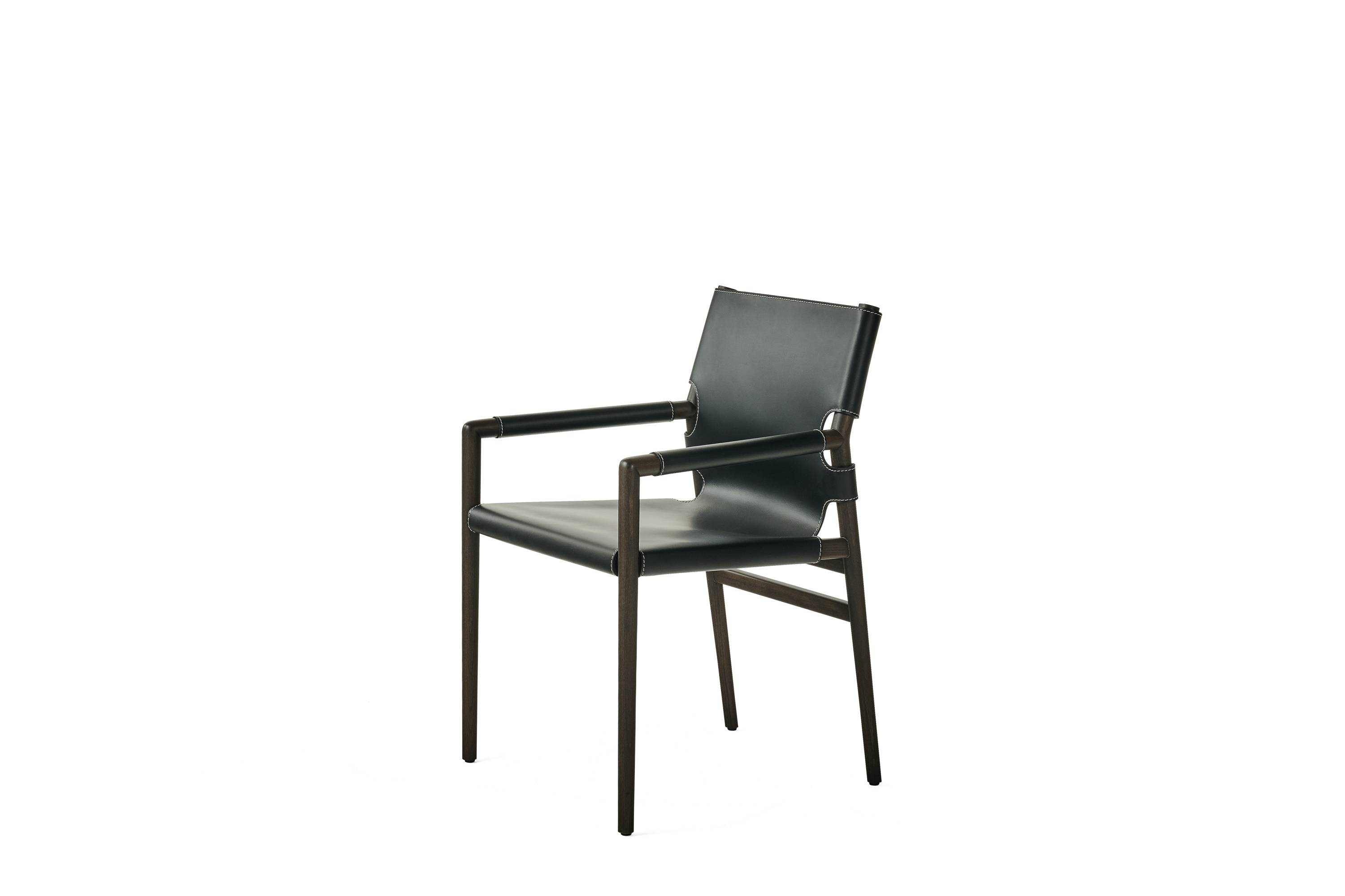 GFH_MONTREUX_chair-with-armrests_F.MOT.132.A1X_2025_02.jpg