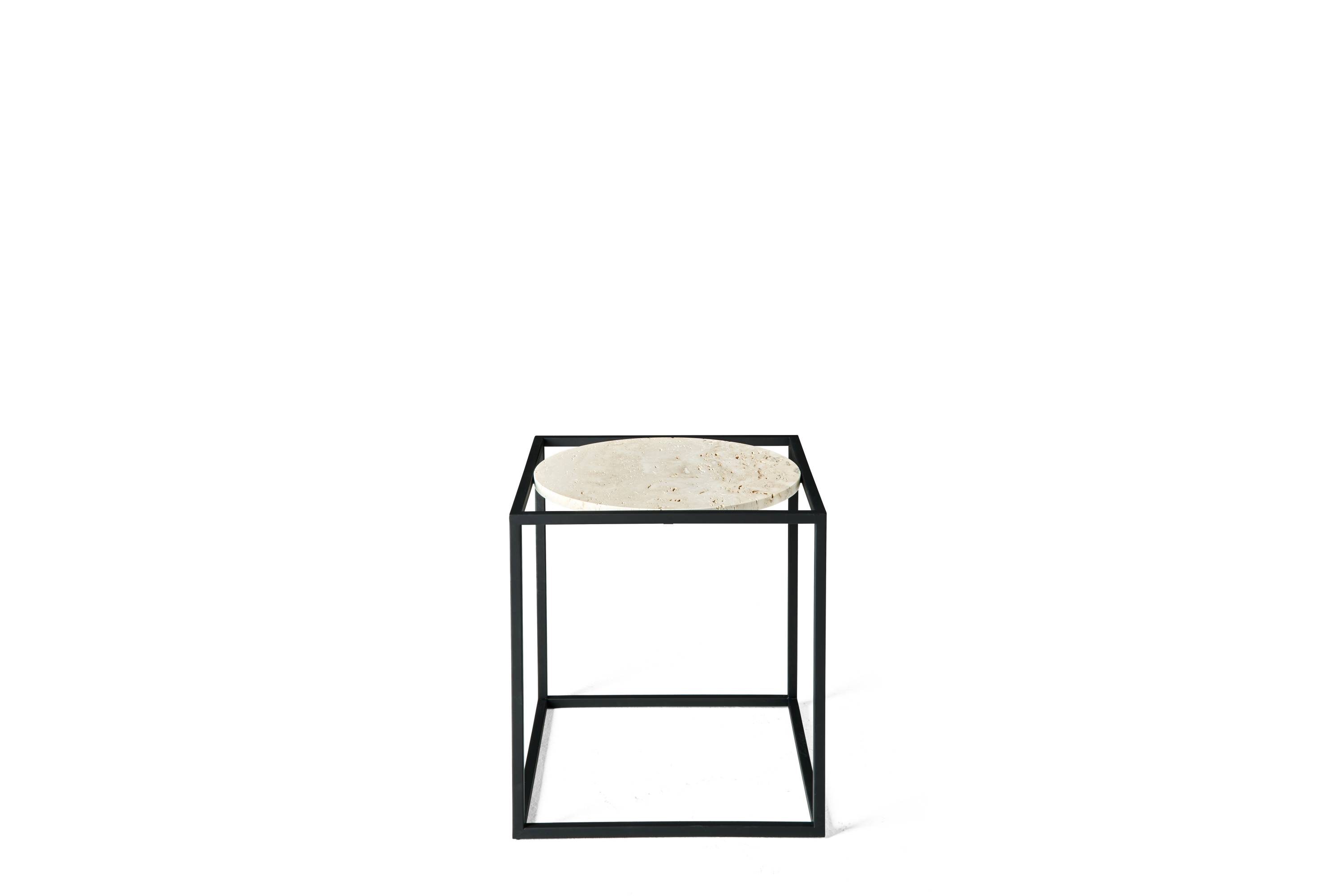 GFH_NORREBRO_side-table_NRR.231.AMI_2023_01.jpg