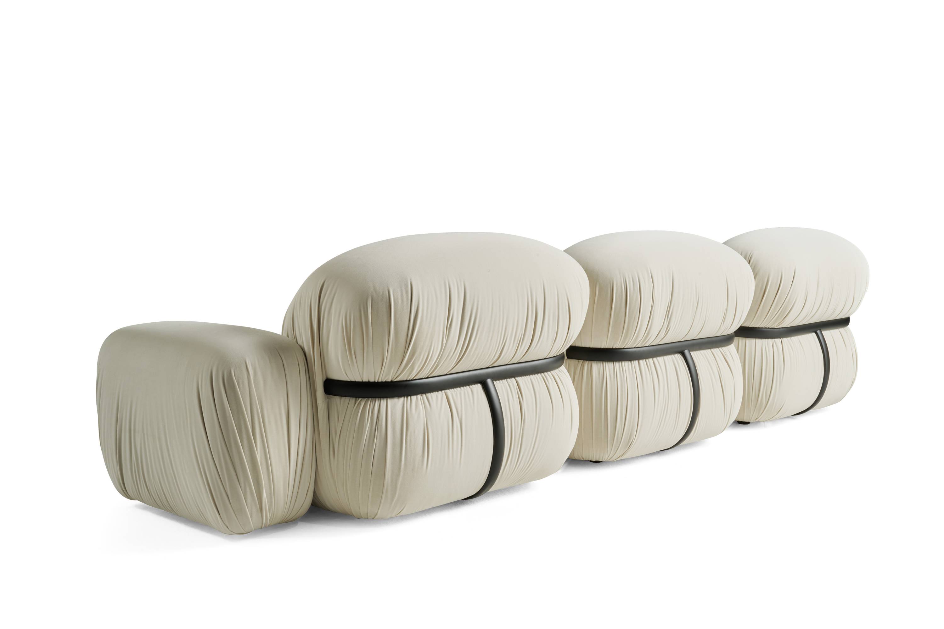 GFH_BROMPTON_3-seater-sofa_composition-1_2023_05.jpg